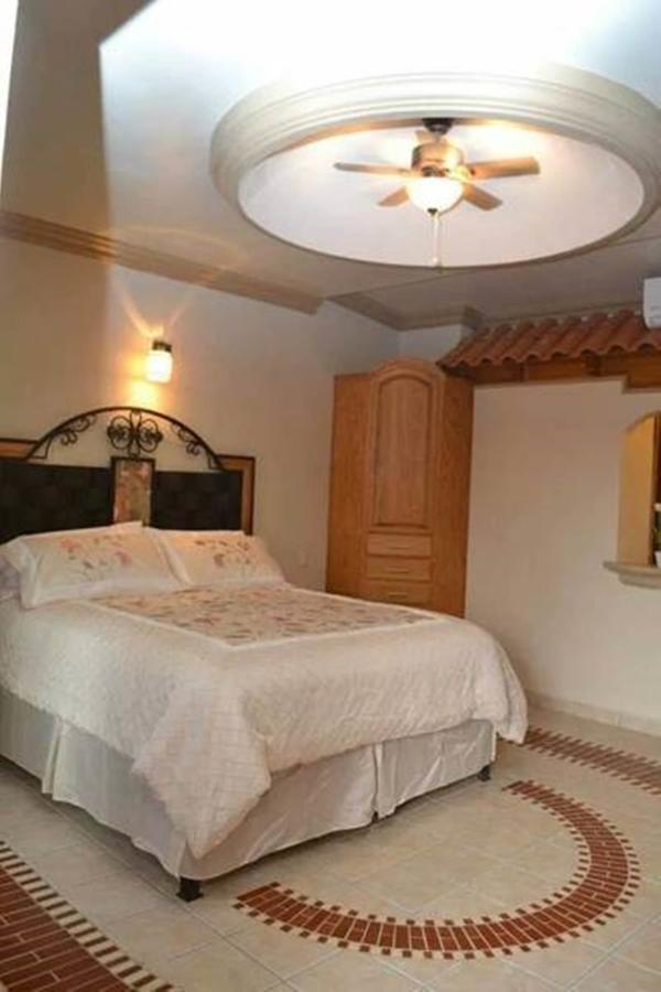 Maria Bonita Suites Agua Prieta Δωμάτιο φωτογραφία